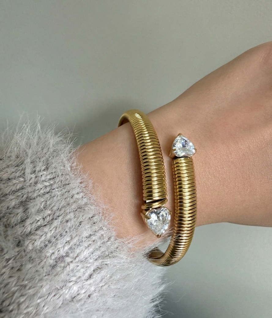 Gia Gold Bangle