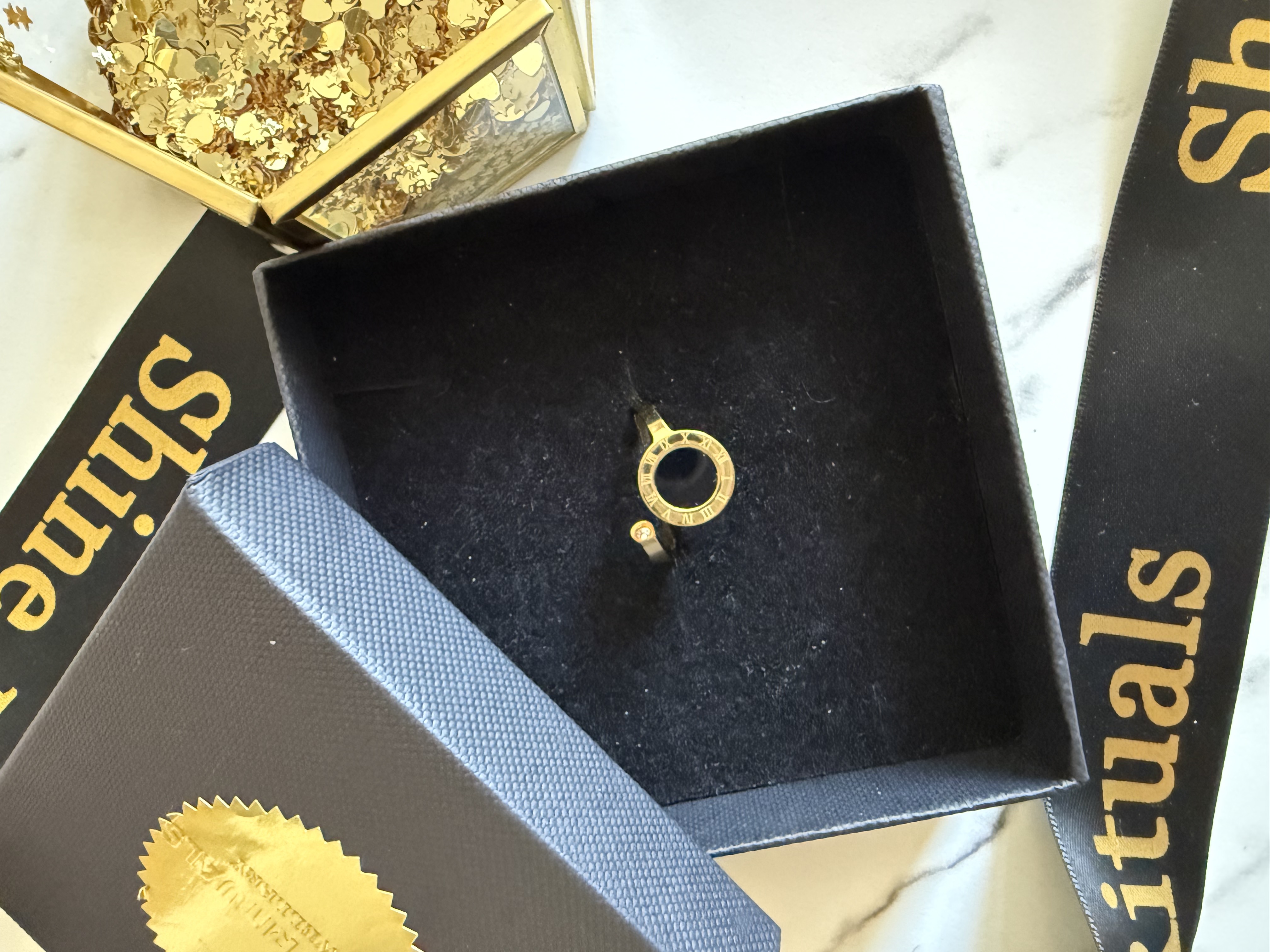 Nia Ring | Waterproof tarnish free ring