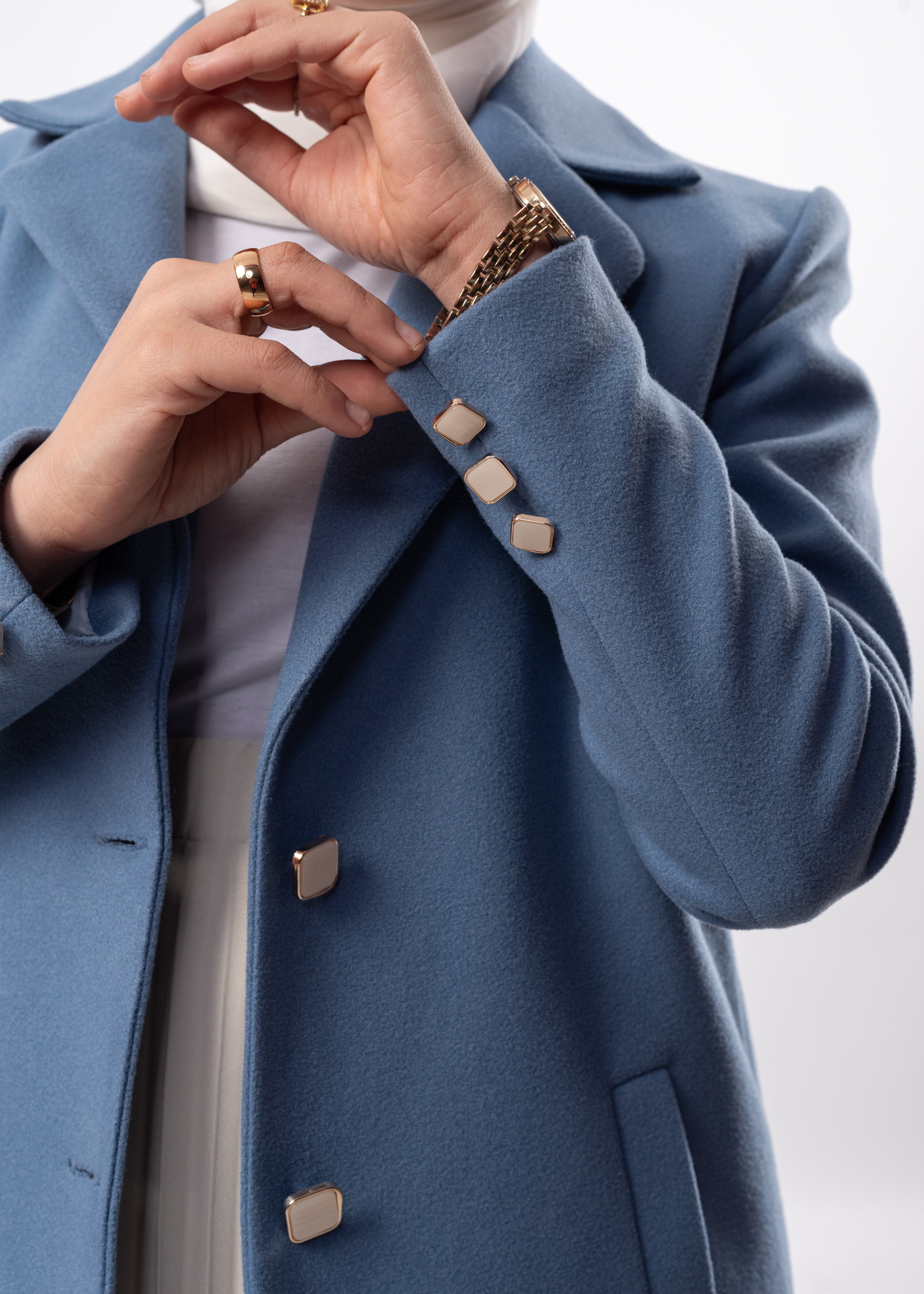 Heavy Wool Jacket – Elegant & Versatile Winter Design