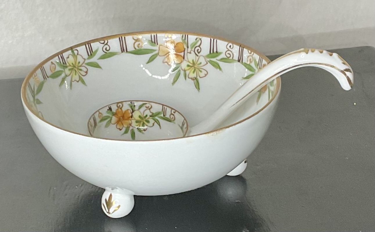 Nippon Bowl with Ladle