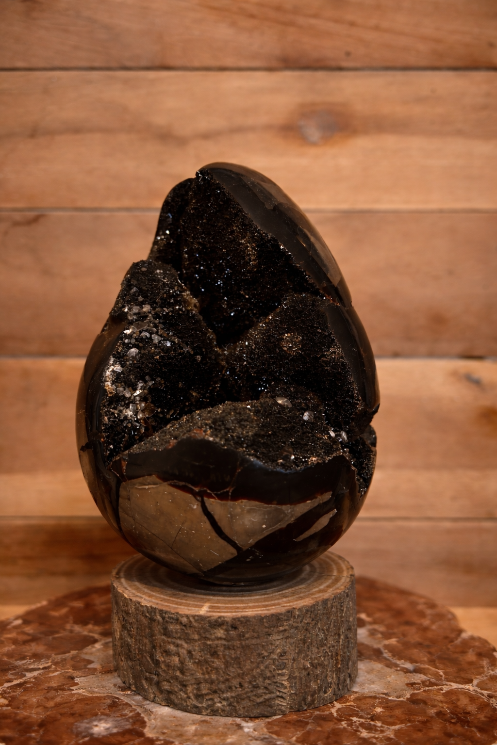 Œuf en géode de septaria