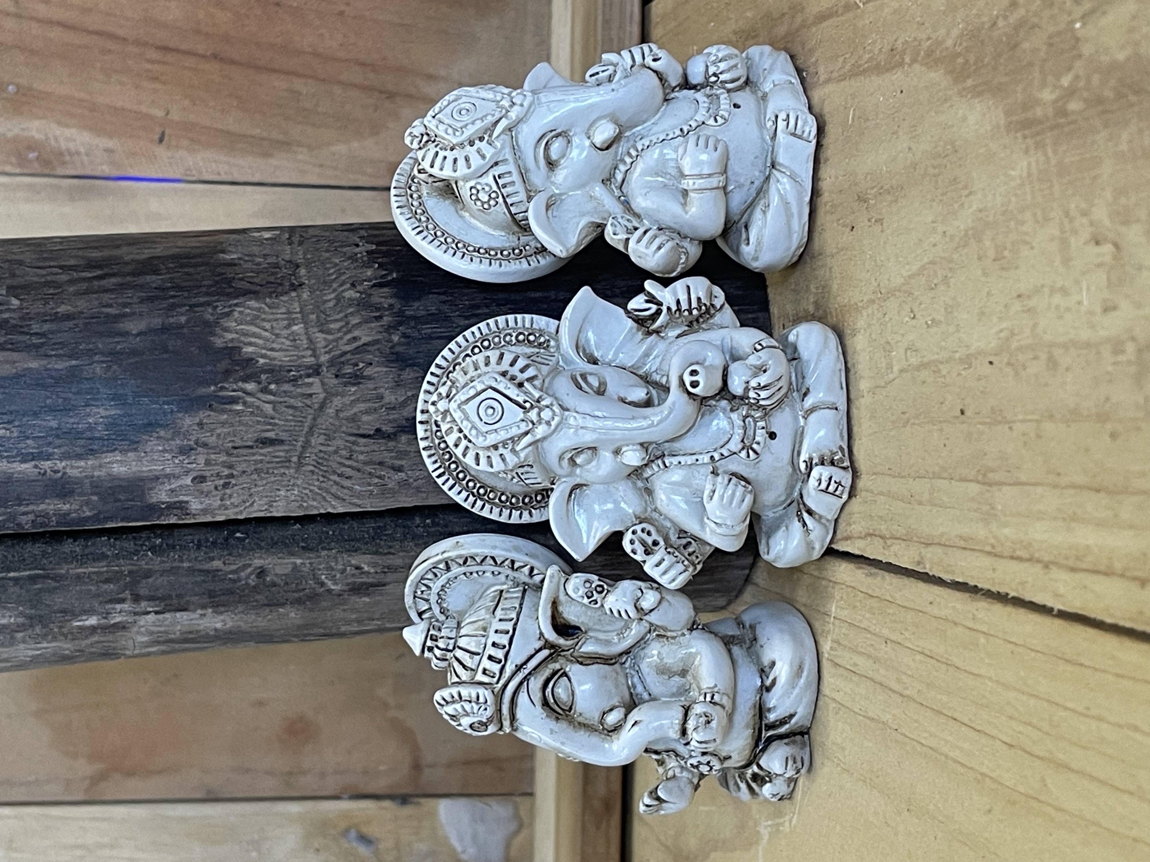 Statuettes Ganesh en résine