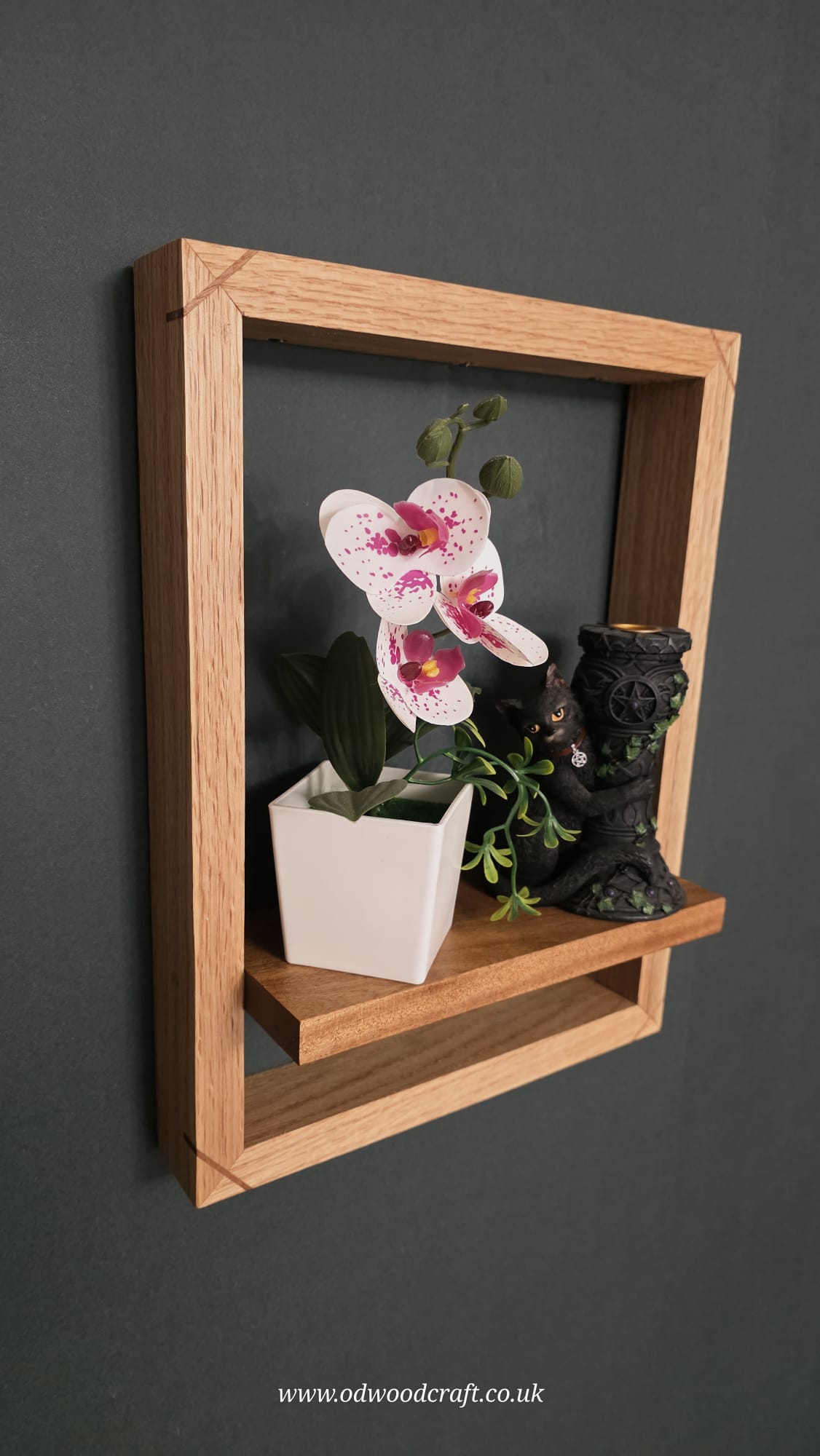 Solid Oak Floating Shelf 30x40cm | Handmade Wall Shelf 