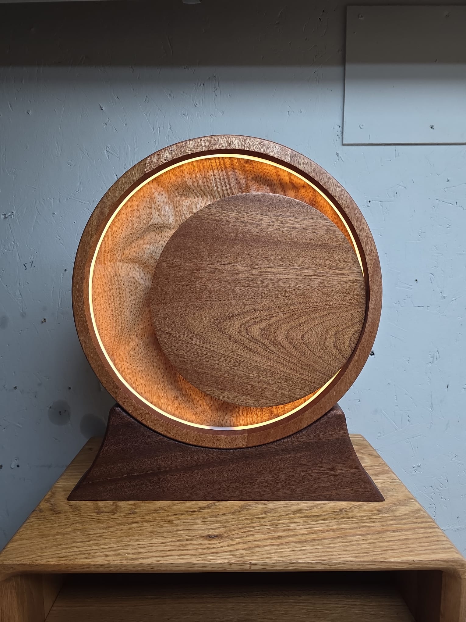 Handmade Wooden LED Lamp – Oak & Sapele Circle Design – Modern Ambient Light