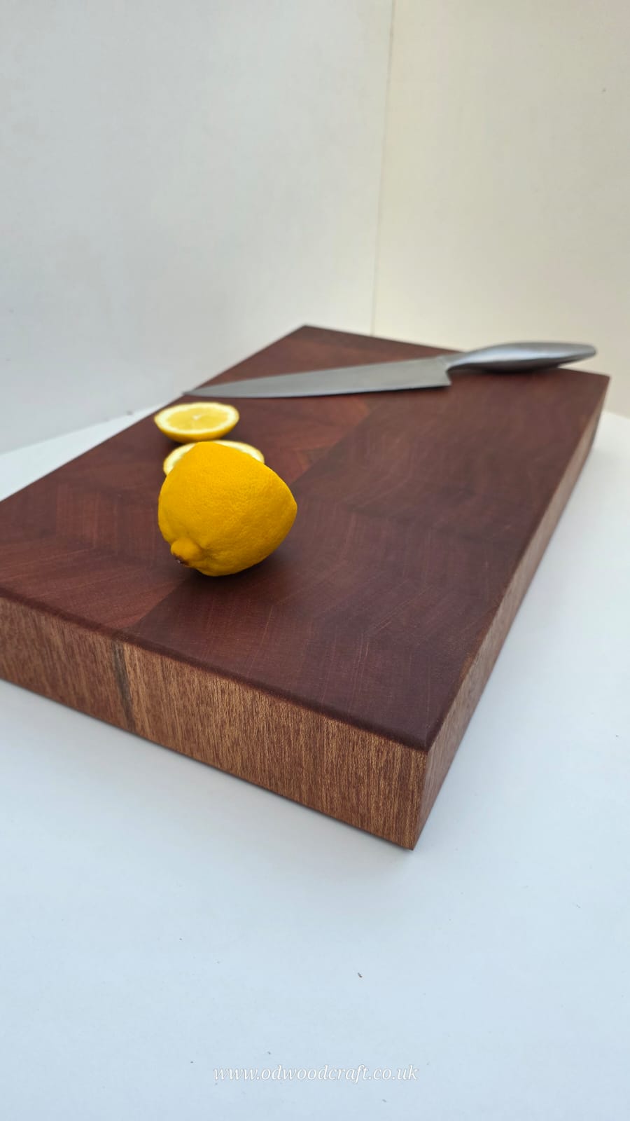 Extra Thick End Grain Meranti Chopping Board 44.7×27.7cm – Heavy Butcher Block with Juice Groove (Optional Finger Grooves)