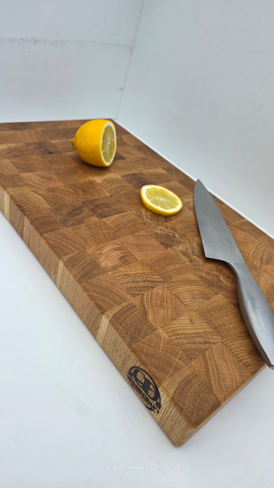 Handmade Solid Oak End Grain Chopping Board – 48 x 28.5 x 4.2 cm – Thick Butcher Block – Optional Finger Grooves