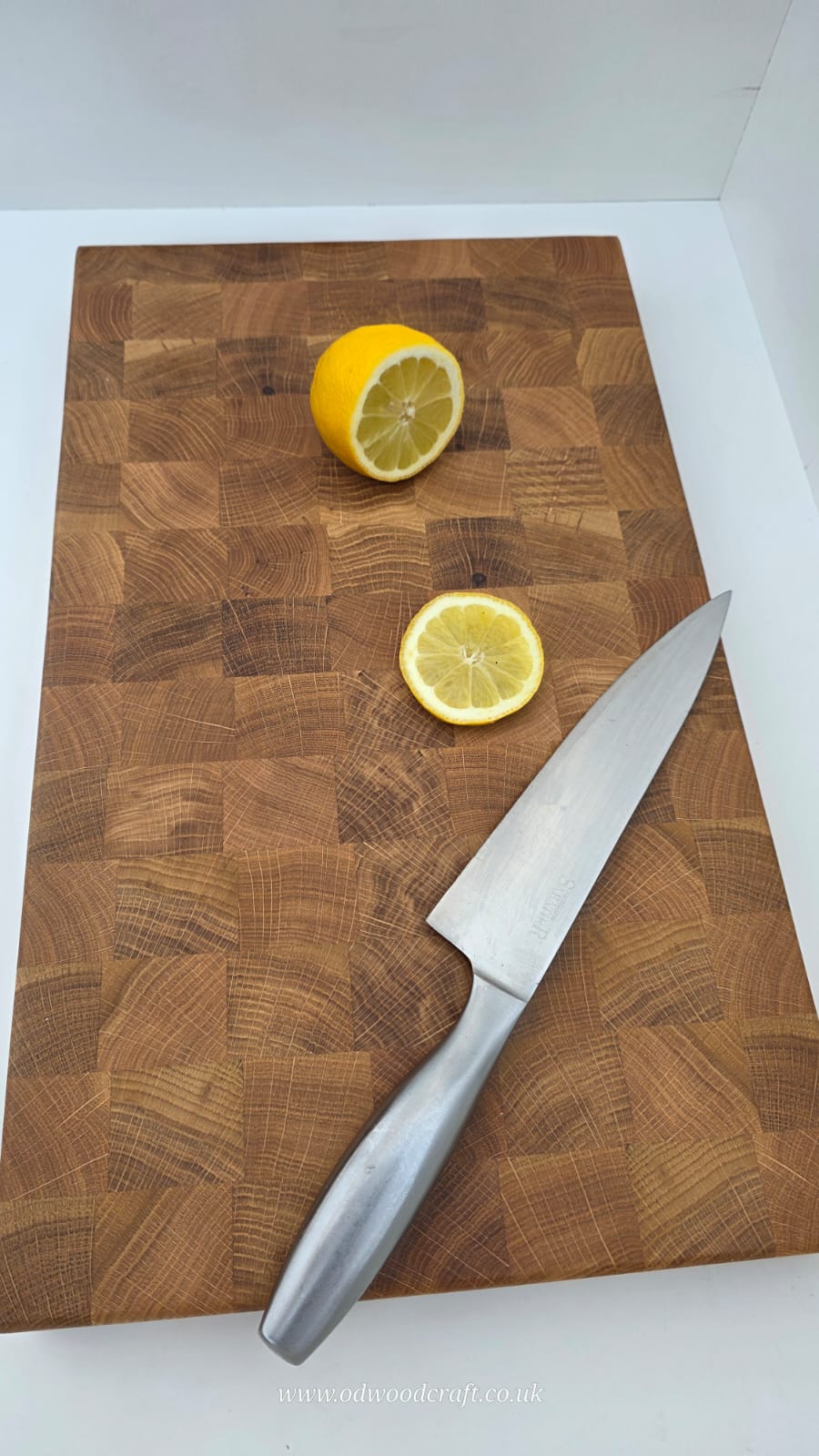 Handmade Solid Oak End Grain Chopping Board – 48 x 28.5 x 4.2 cm – Thick Butcher Block – Optional Finger Grooves