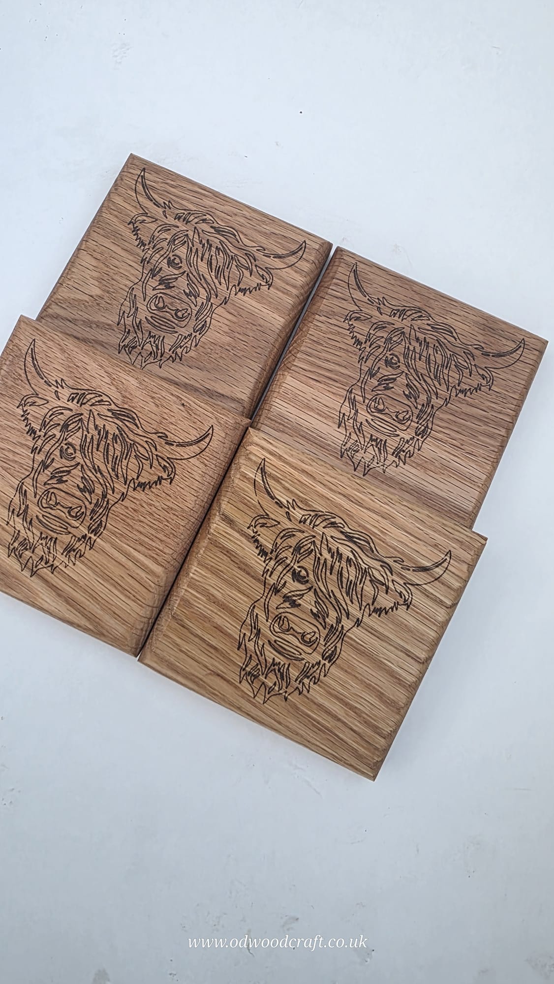 Set of 4 Engraved Oak Coasters – Highland Cow Design – Solid Wood Drinks Coasters – Handmade – 10x10cm