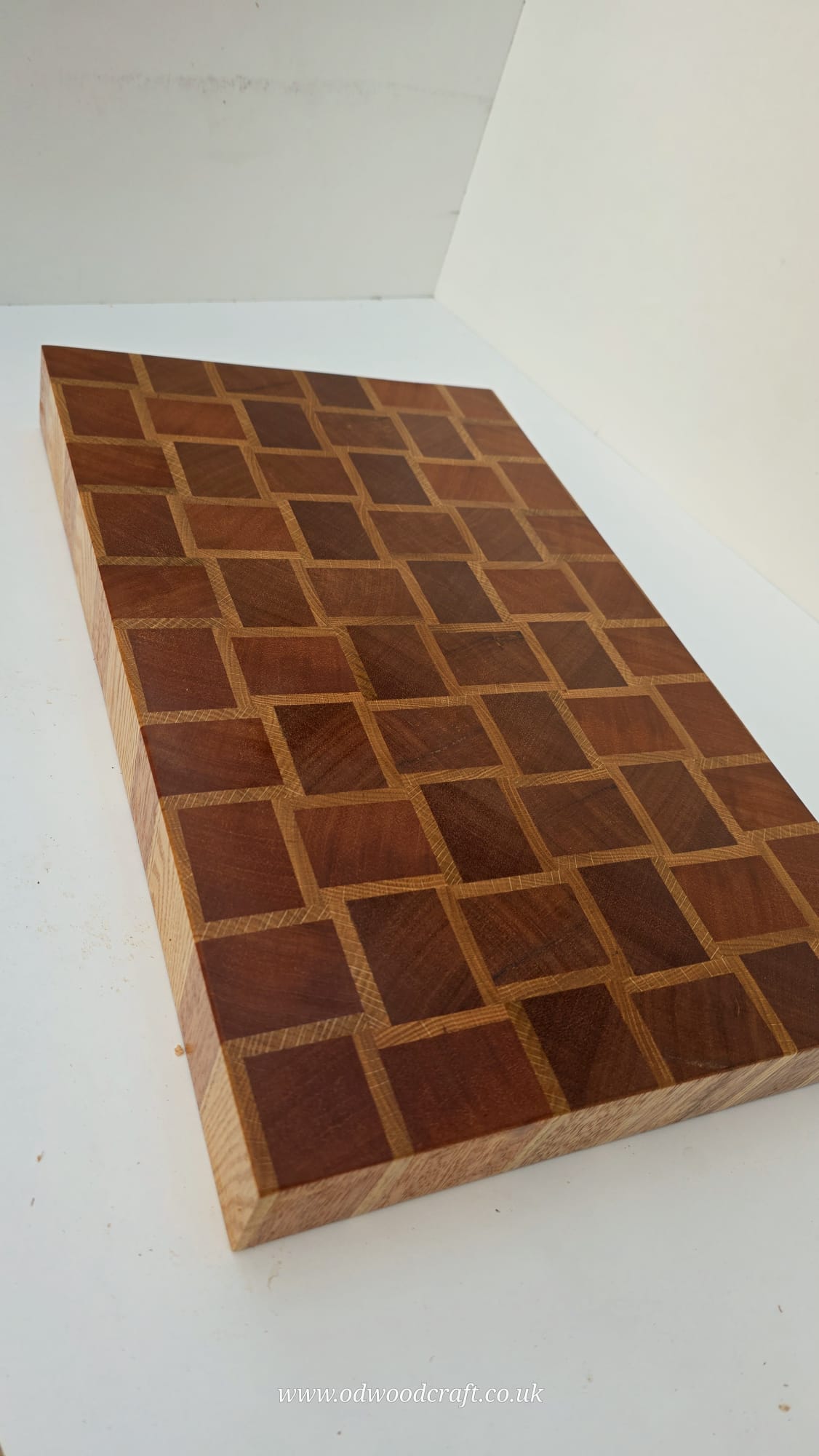 Handmade End Grain Chopping Board – Basket Pattern Meranti & Oak 