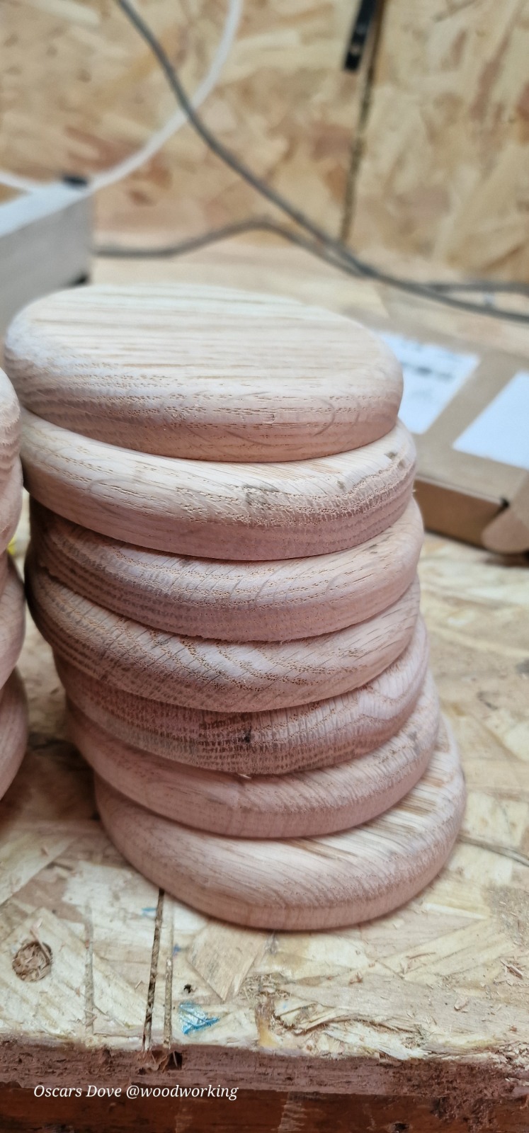 Solid Oak Round Coasters 10cm – Bulk Buy Wooden Coaster Blanks 