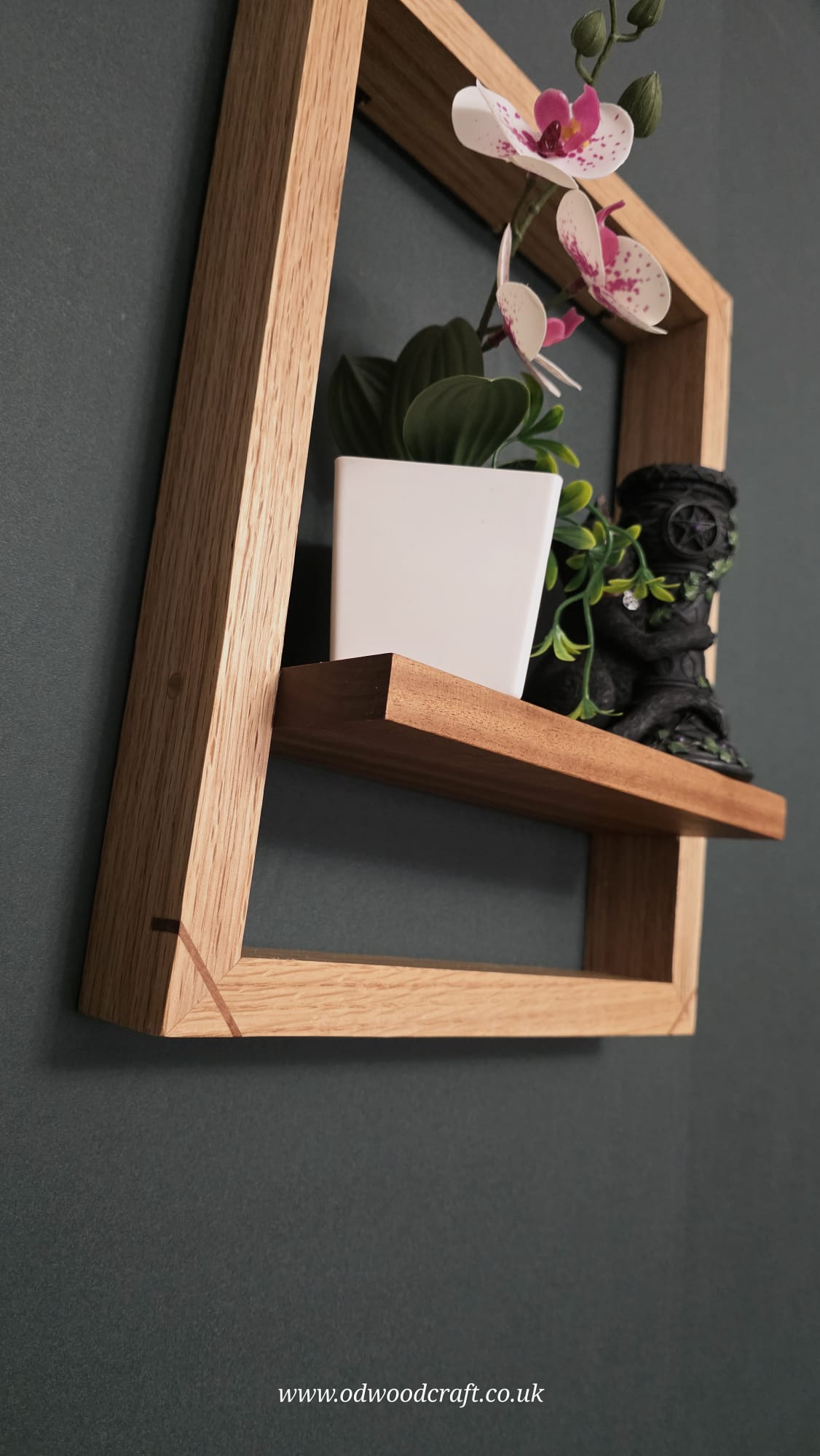 Solid Oak Floating Shelf 30x40cm | Handmade Wall Shelf 