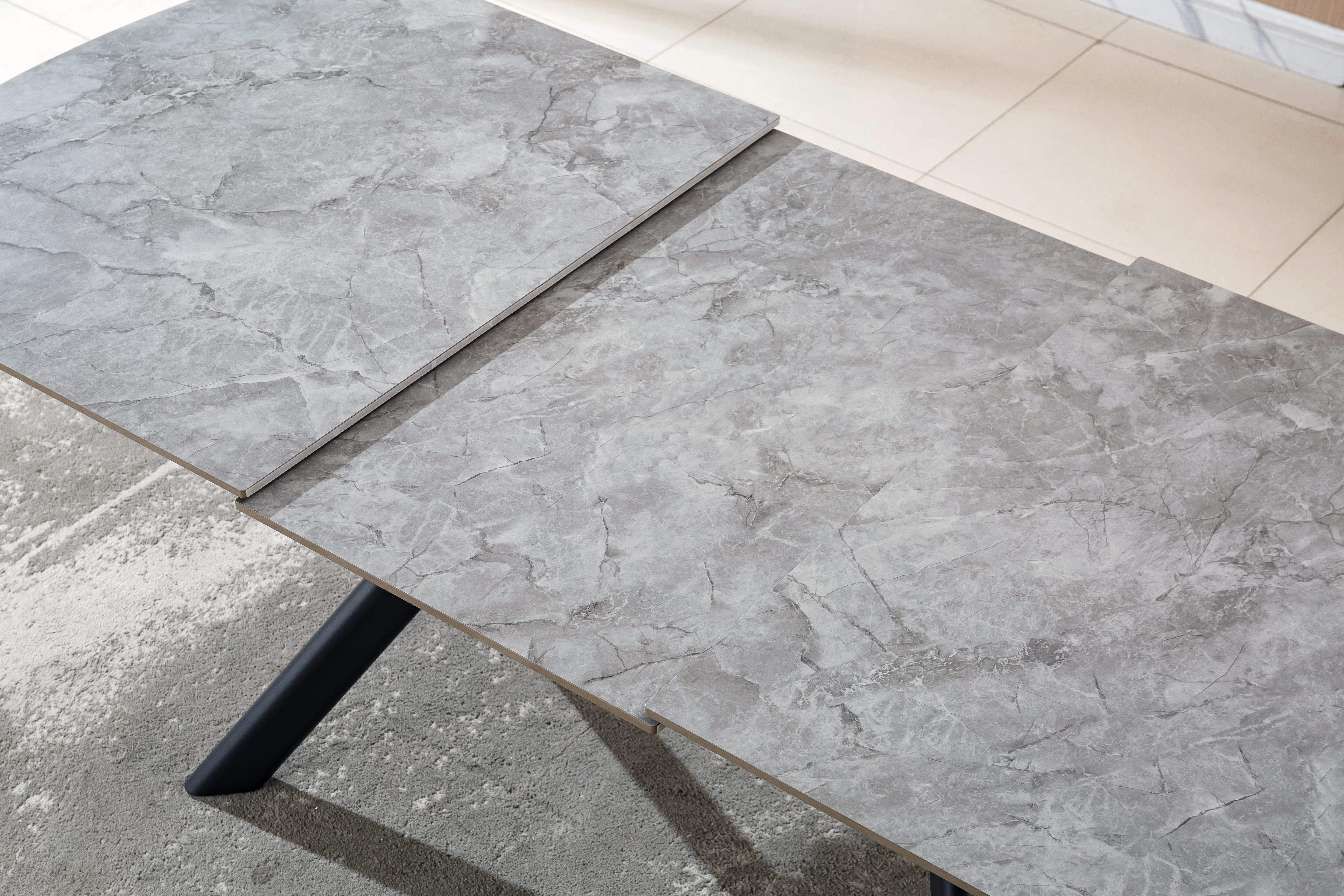 LUNA EDGE Concrete – SPLIT