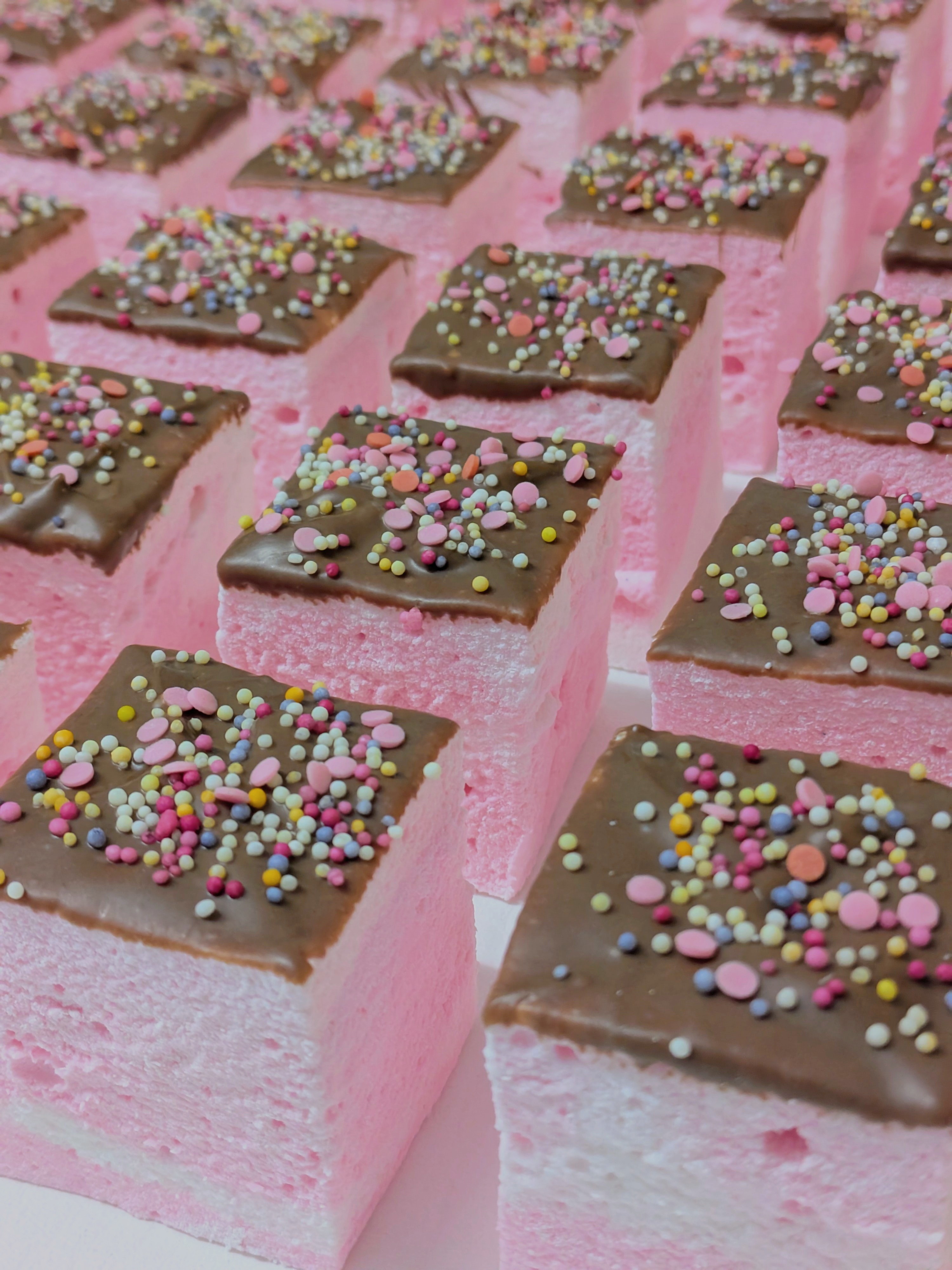 Celebration Marshmallow Pack - 20 pieces