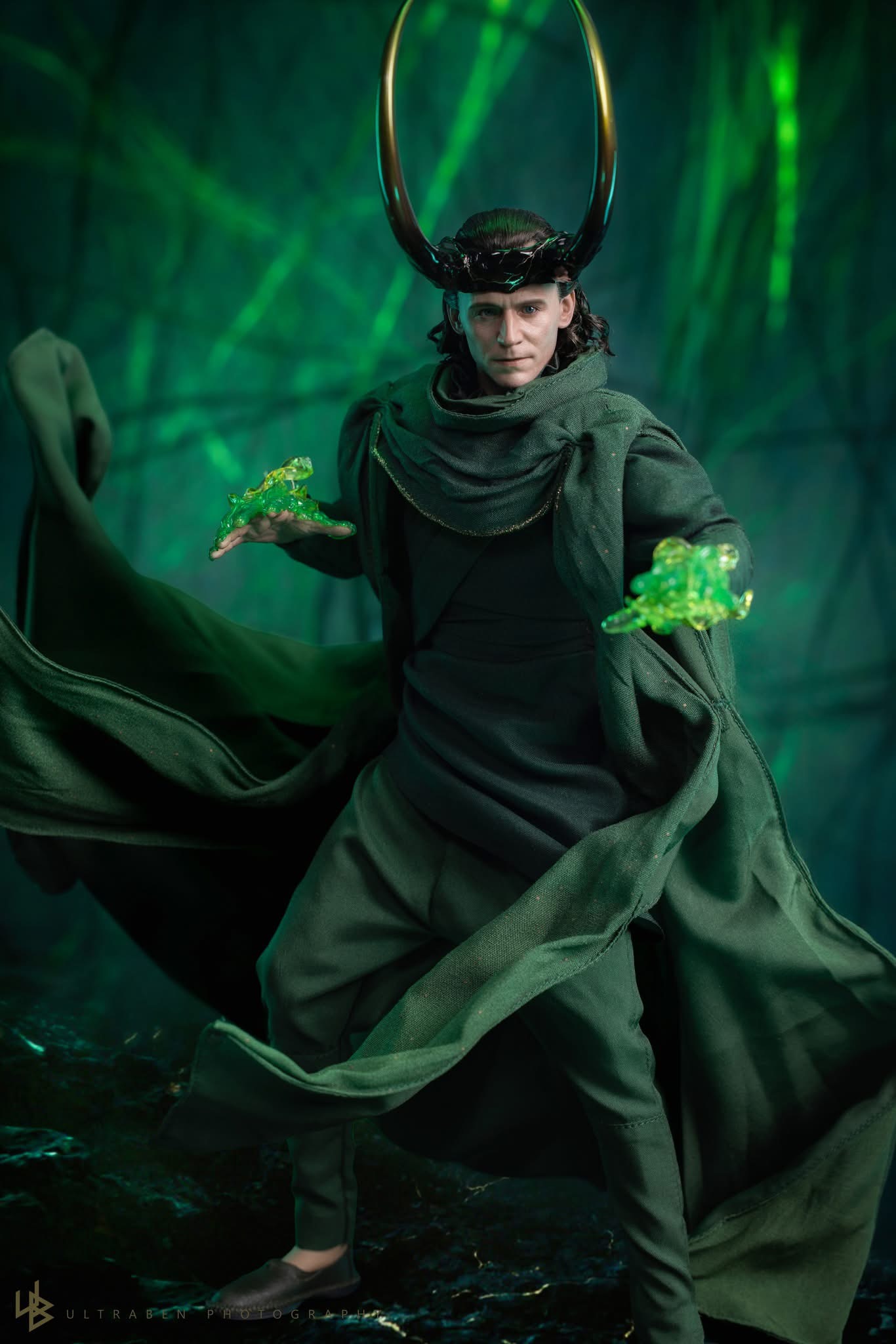 God Loki (Collector Edition)