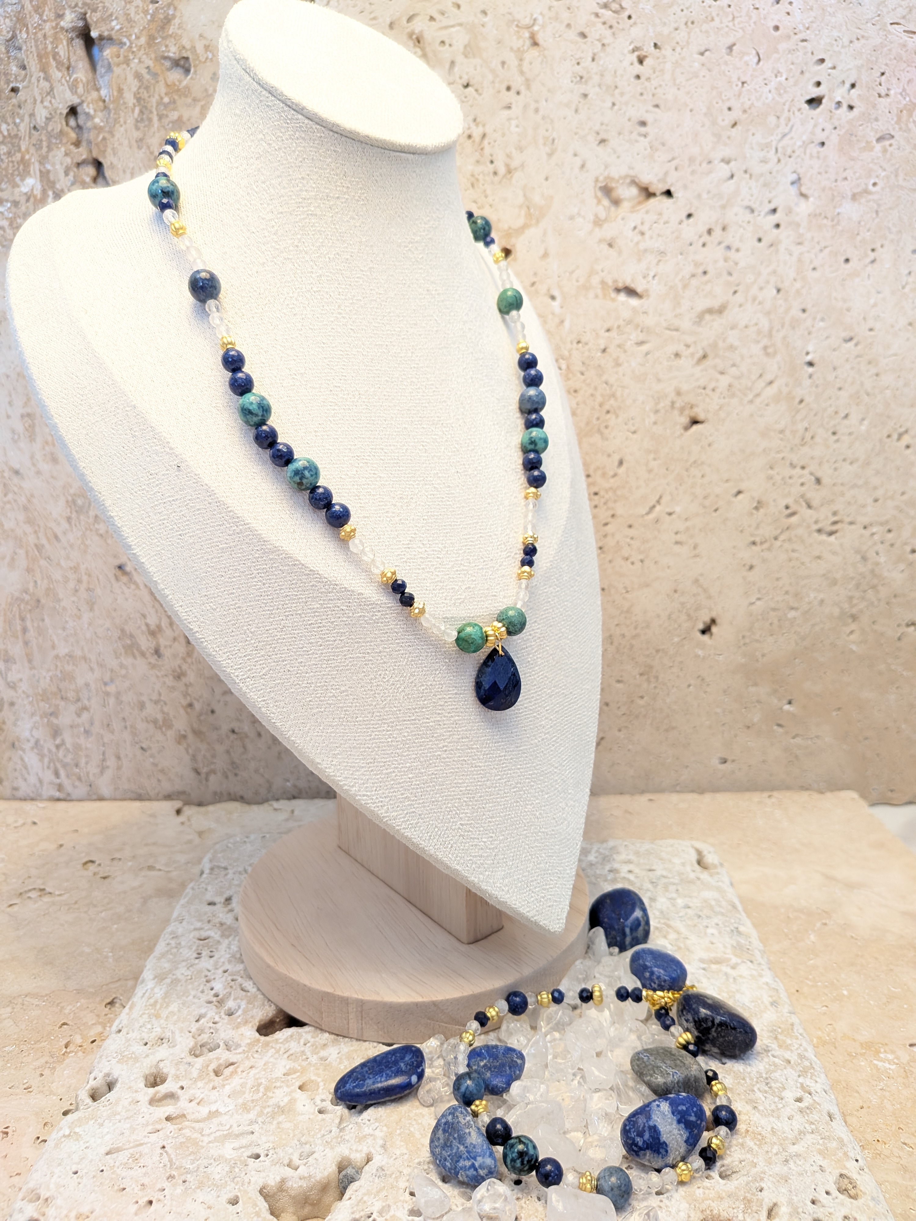  Expression de soi- Collier pierre naturelle