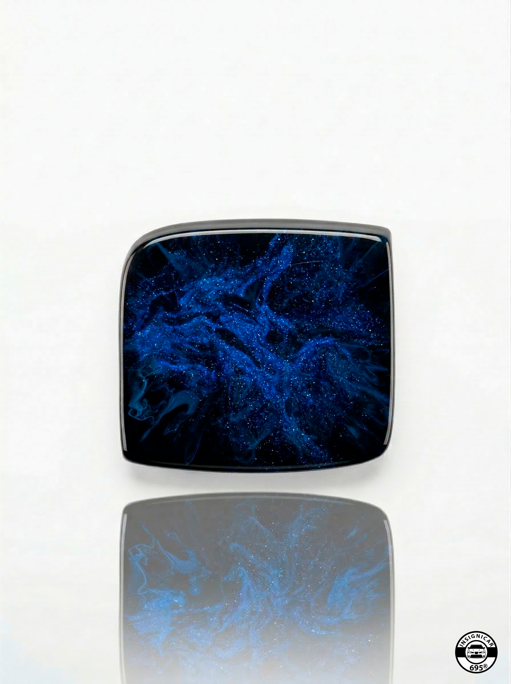 INSIGNIA TRASERA "DARK LIGHTING" (Compatible con SEAT)