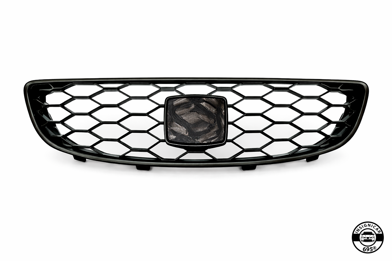 INSIGNIA DELANTERA "CARBON FIBER" (Compatible con SEAT)