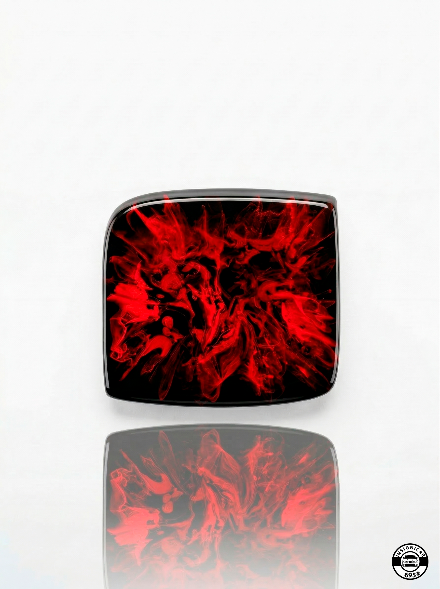 INSIGNIA DELANTERA "RED PHANTOM" (Compatible con SEAT)