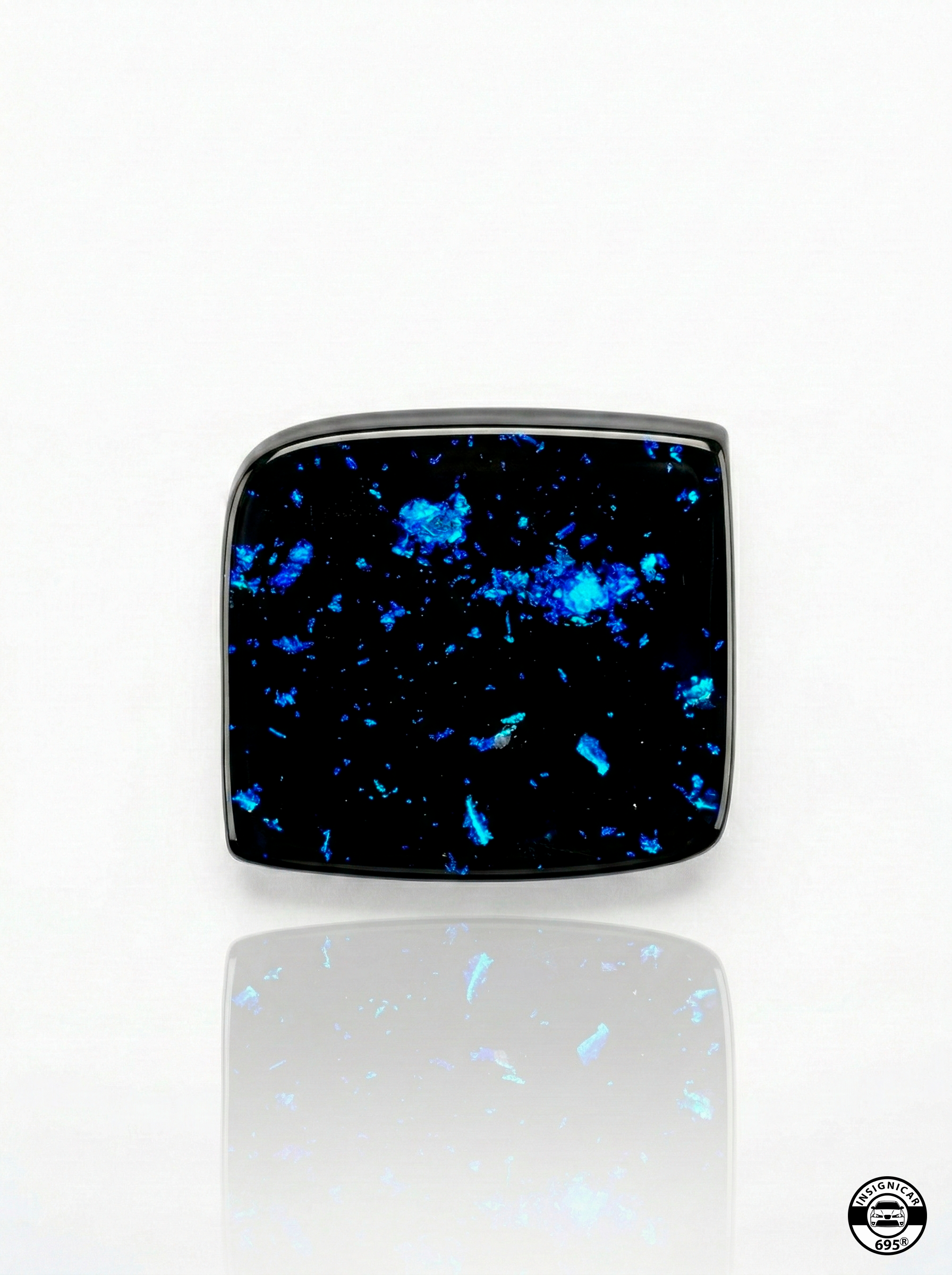 INSIGNIA TRASERA "ARTIC NEBULA" (Compatible con SEAT)