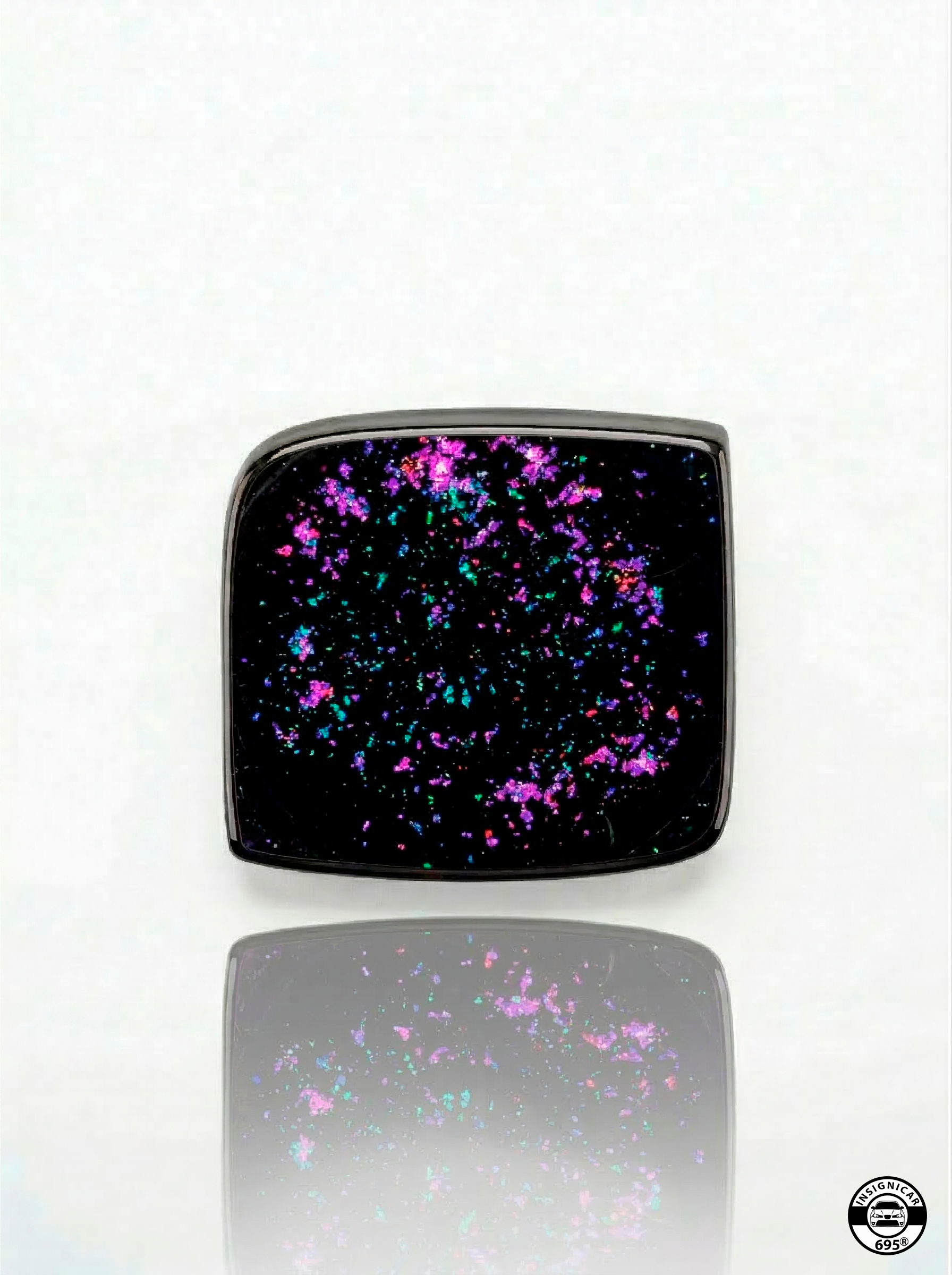 INSIGNIA TRASERA "PURPLE HALO" (Compatible con SEAT)