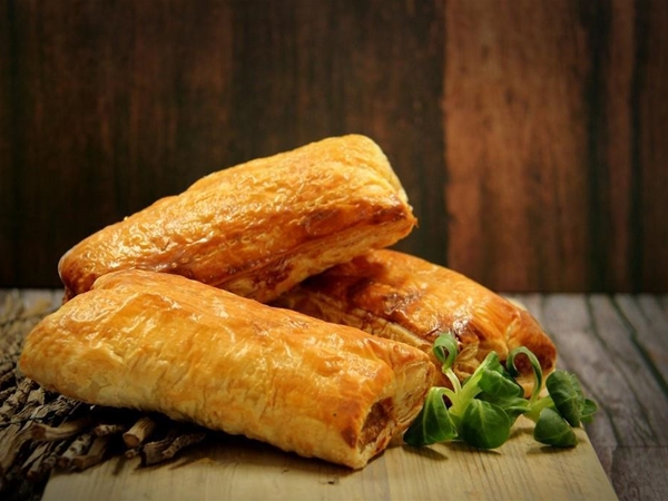 Saucijzen broodje