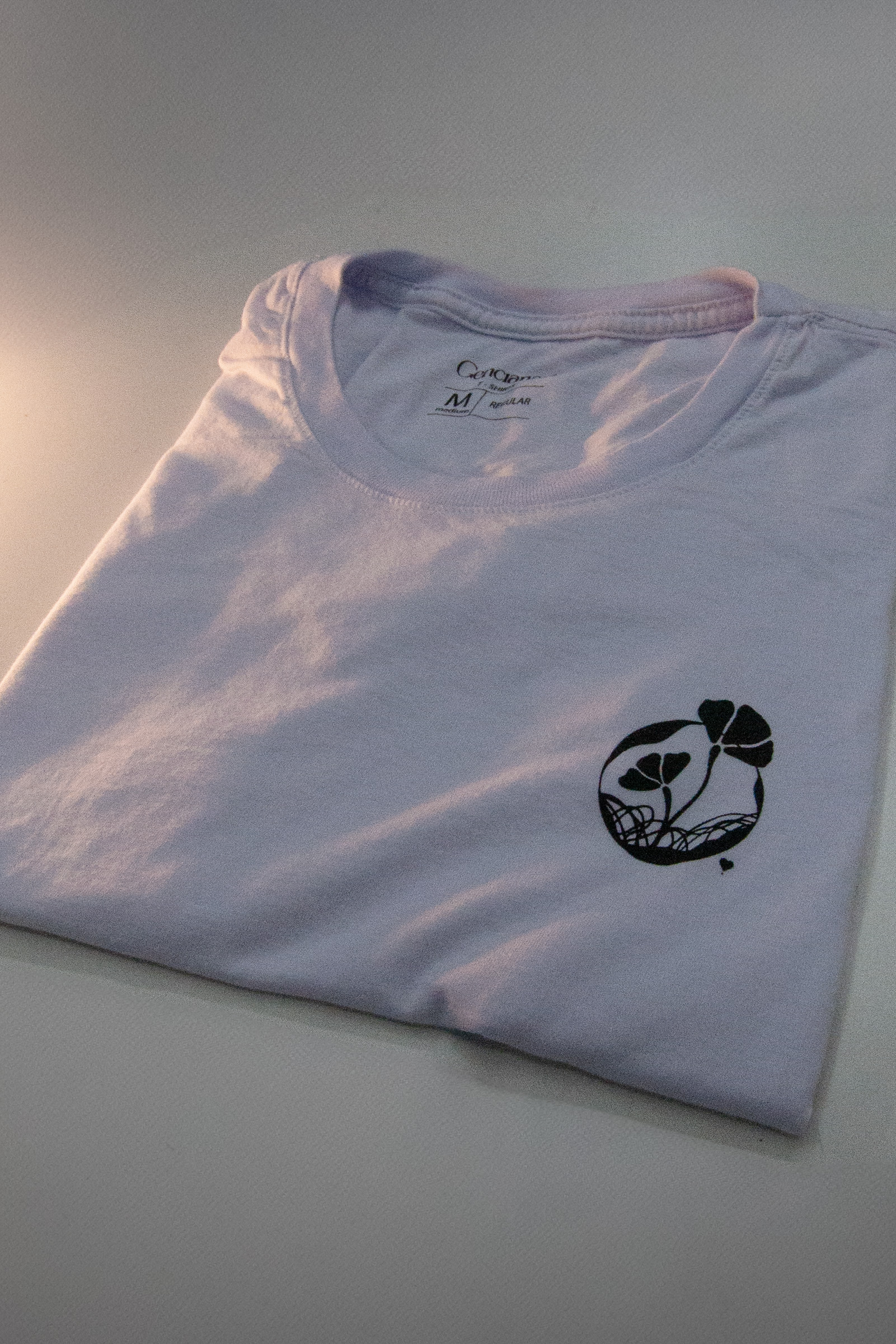 Camiseta Relicários Branca