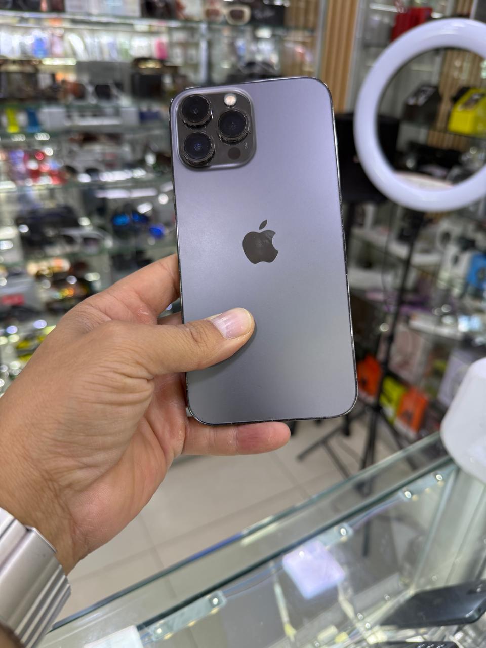iPhones Totalmente nuevos y de Exihición