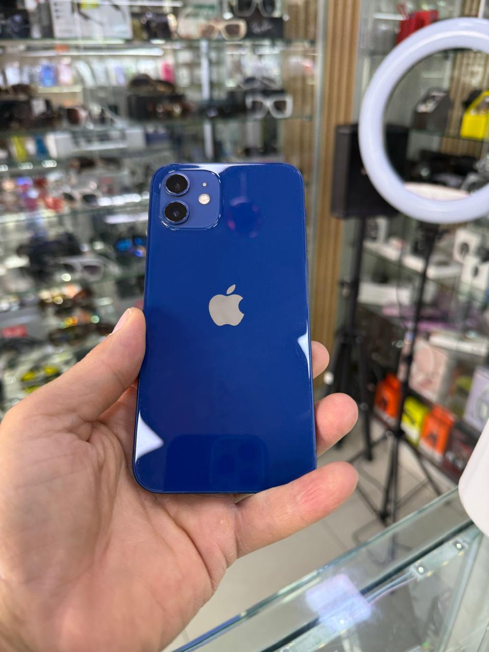 iPhones Totalmente nuevos y de Exihición