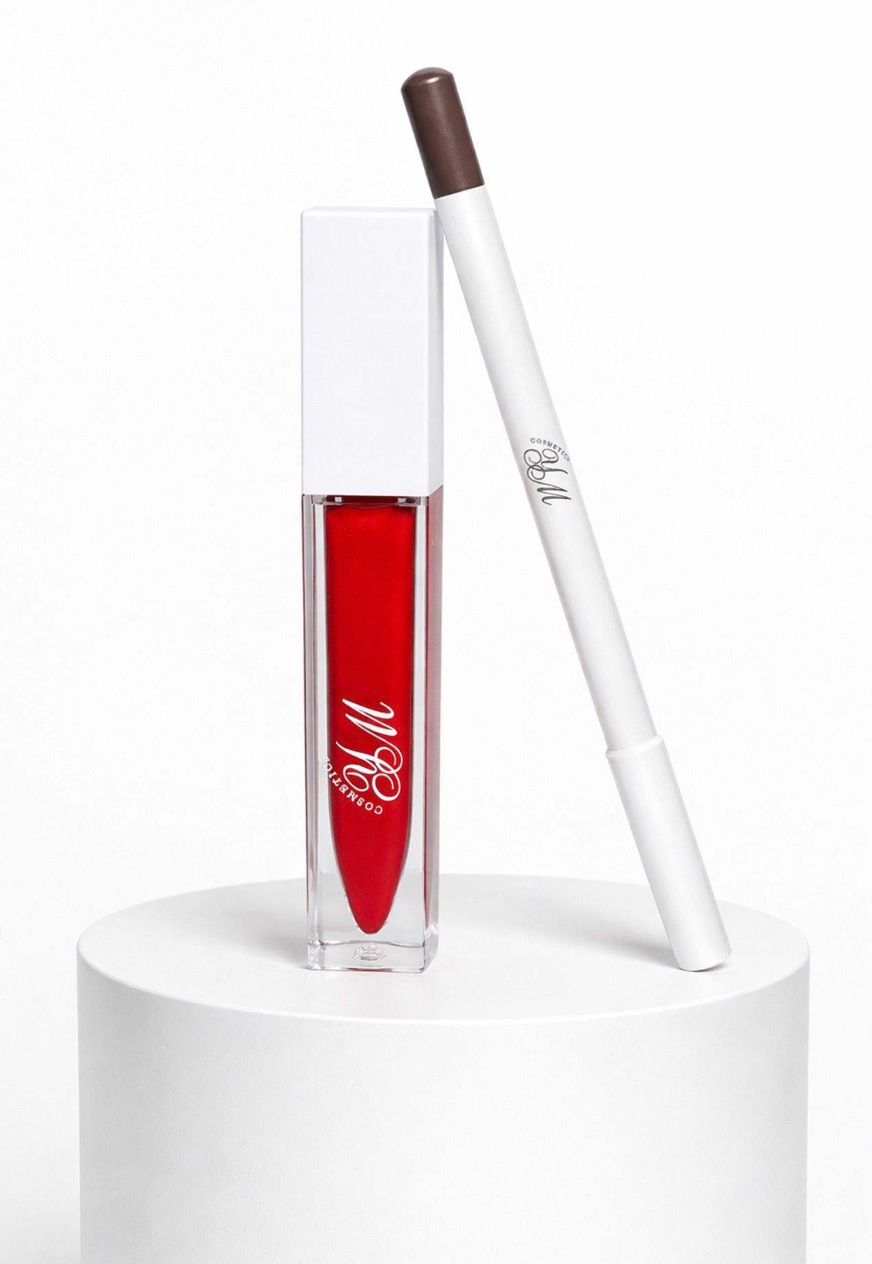 La Tormenta/Matte & lip liner 