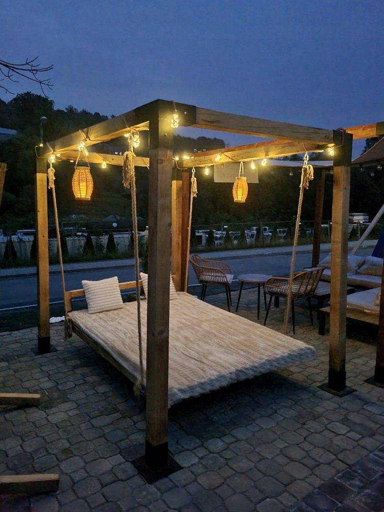 ŁÓŻKO WISZĄCE OGRODOWE DREWNO ALTANA PERGOLA LEŻANKA OGRODOWA RELAKS TARAS