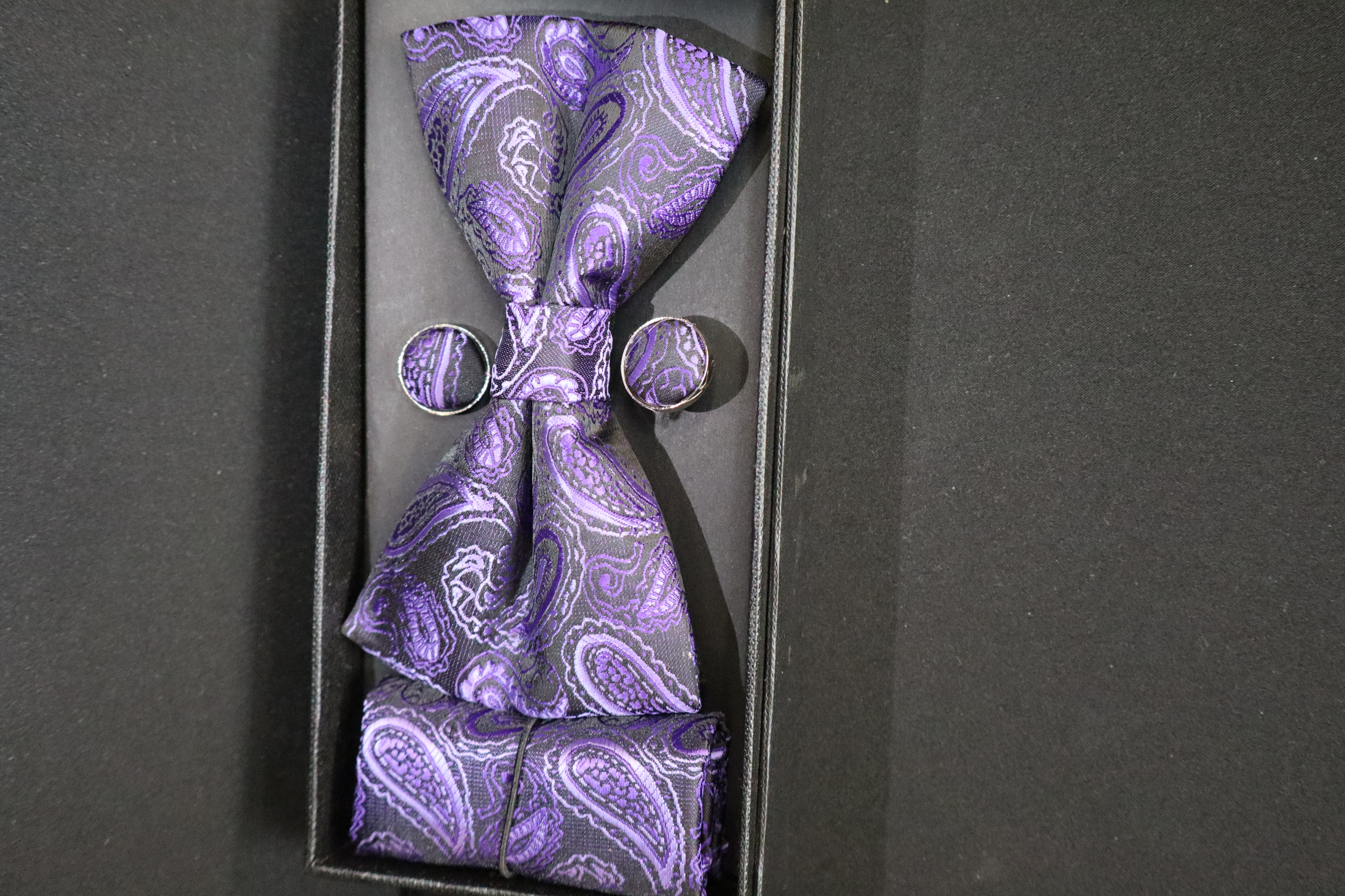 Paars Paisley Vlinderstrik Set