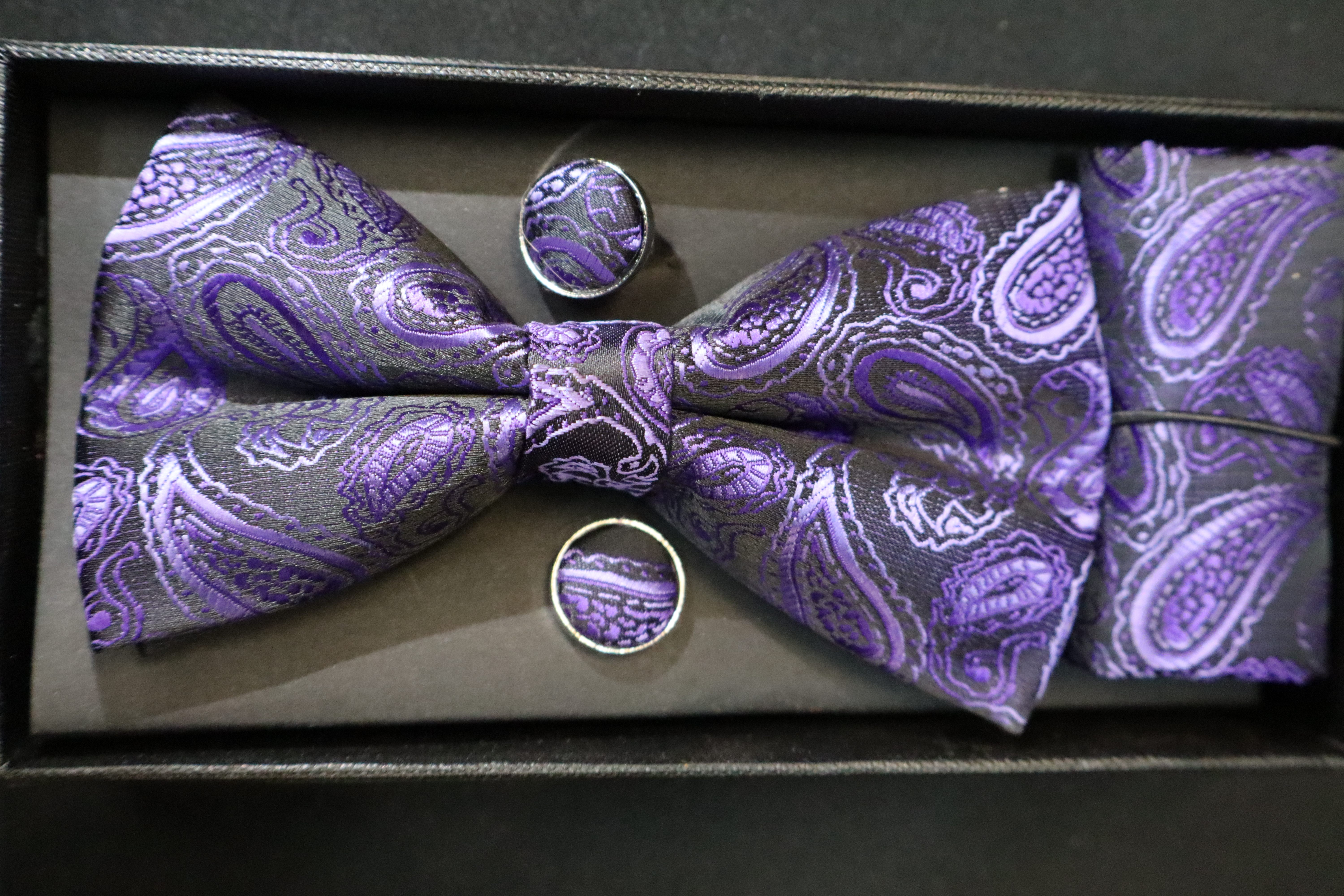 Paars Paisley Vlinderstrik Set