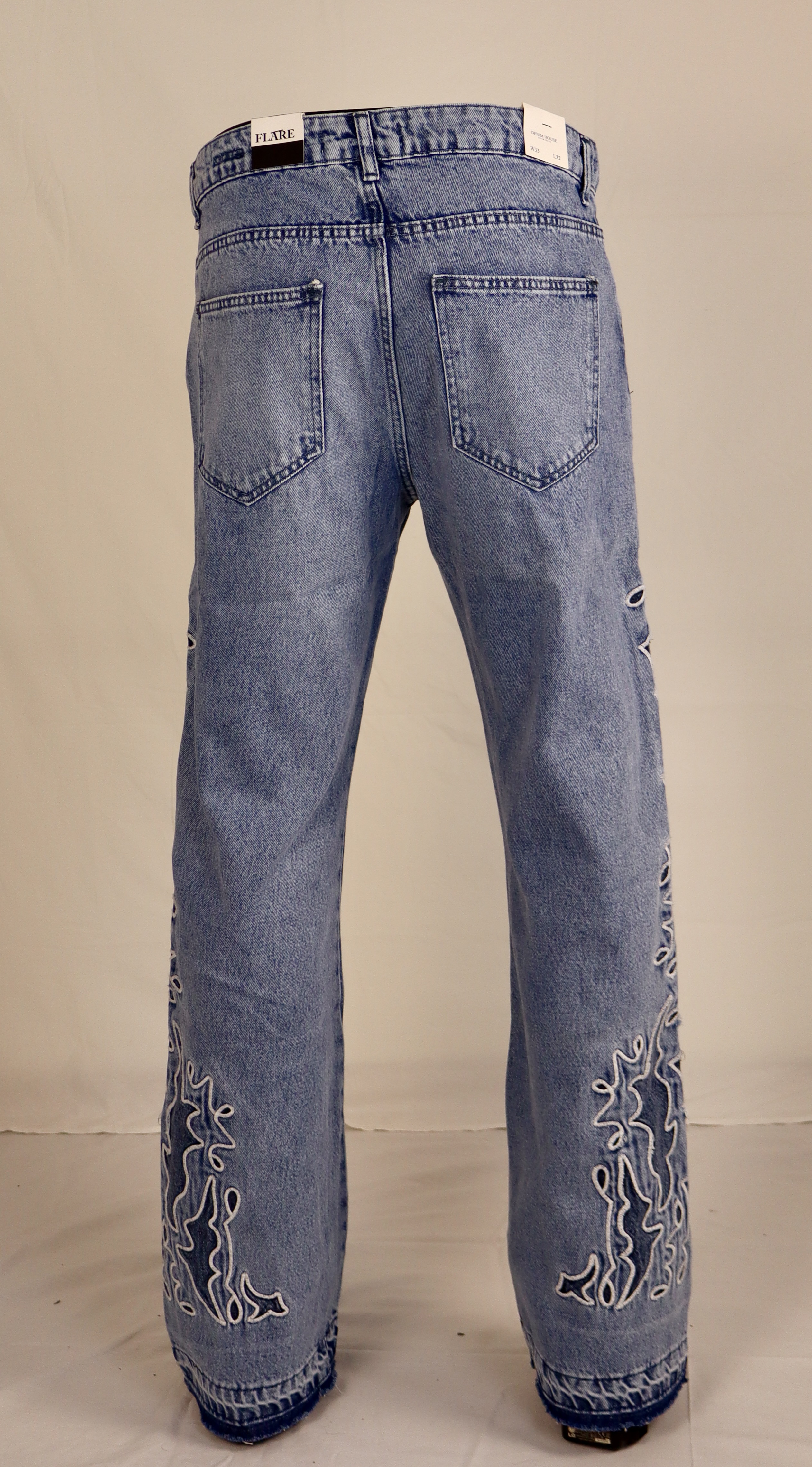 Geborduurde jeans