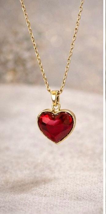 Collar corazón rojo