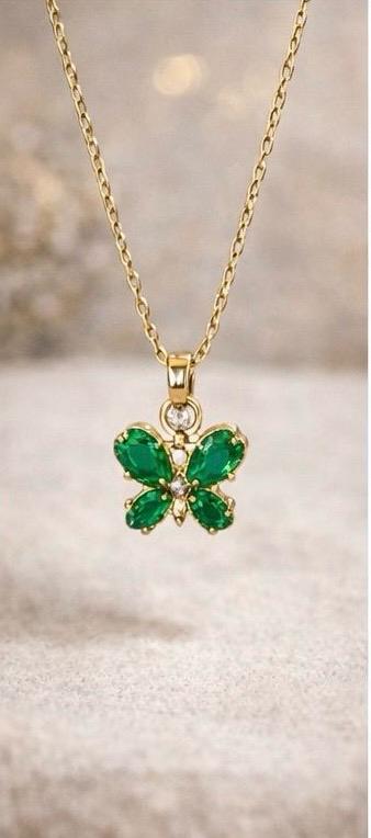 Collar Mariposa Esmeralda
