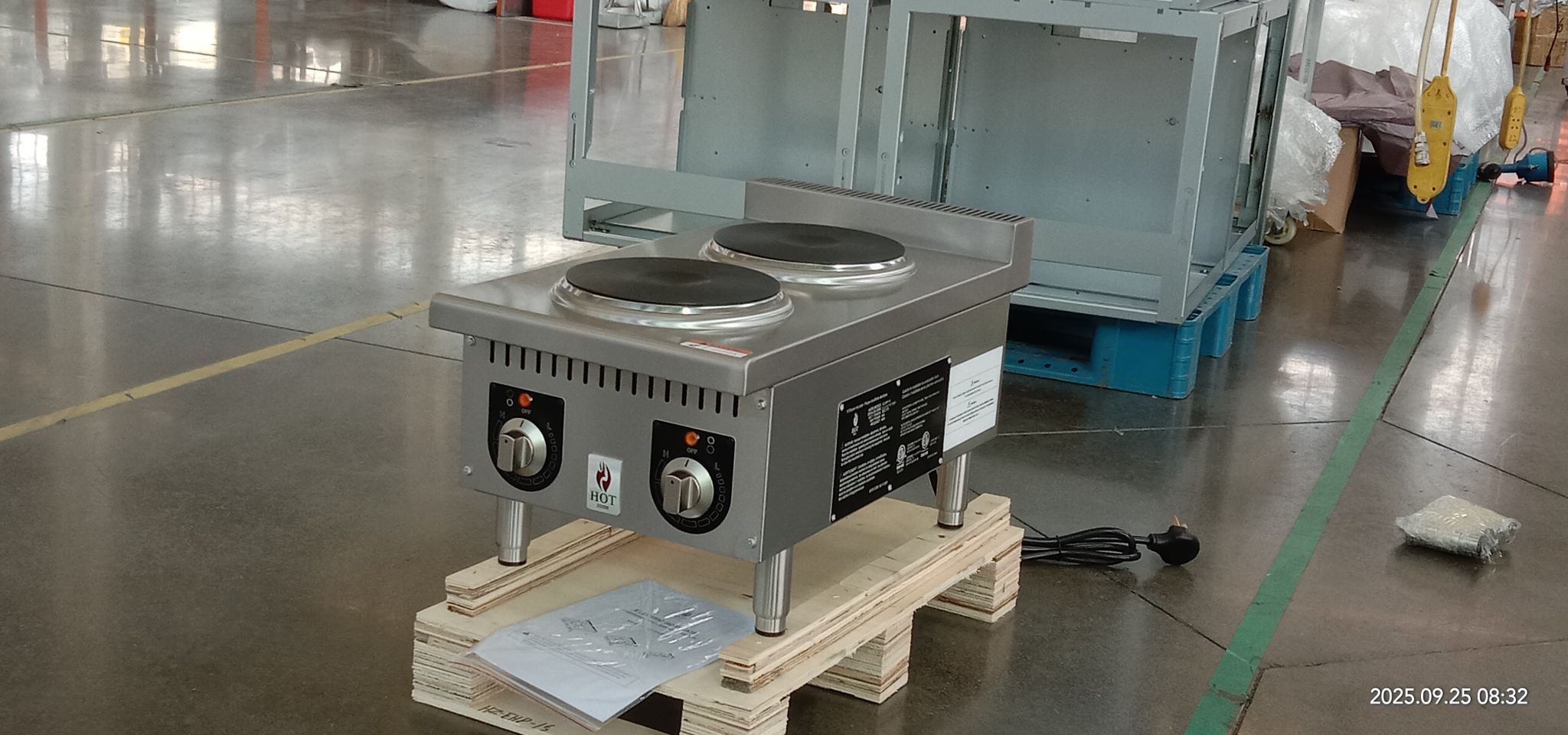 15" 2 Burner Electric Countertop Hot Plate 2000 Watts 1 Phase Hot Zone HZ-EHP-15