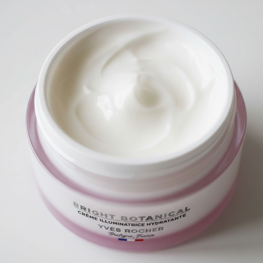 Crema Iluminadora Aclarante Bright Botanical