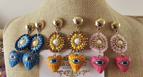 Aretes Corazón con Ojo Protegido