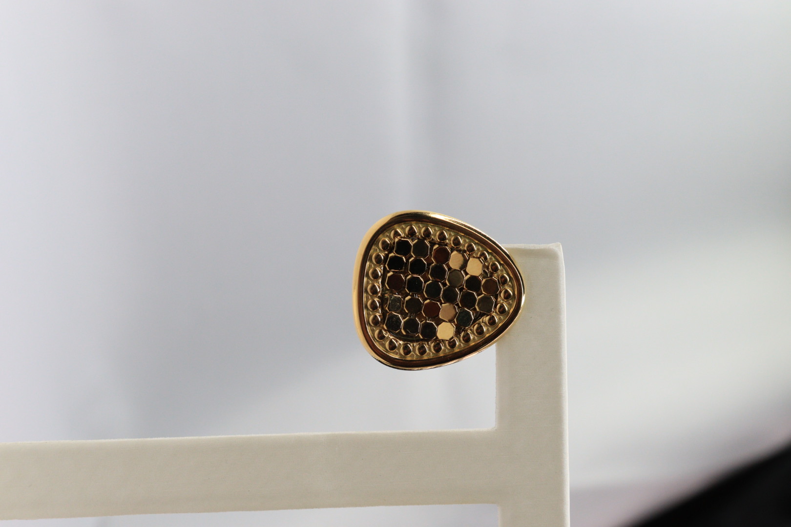 Brincos Amina Triângulo 