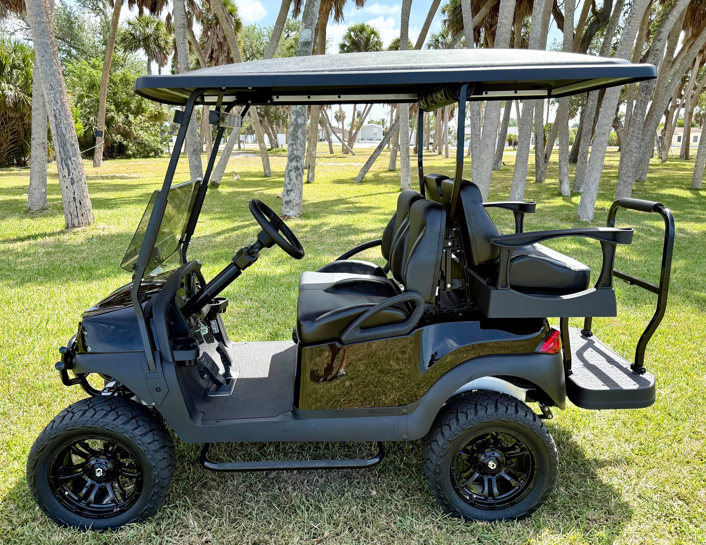 2026 Thoroughbred Custom Golf Cart