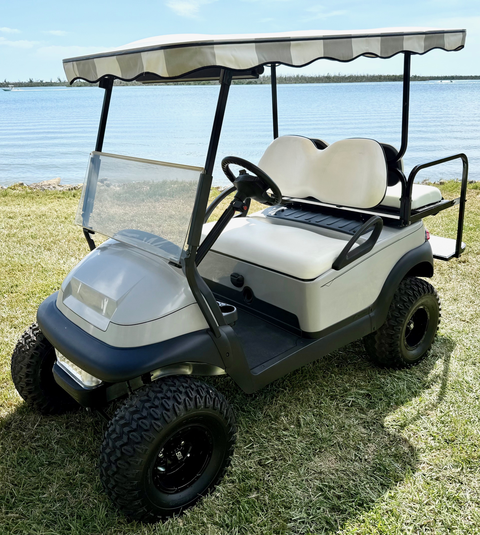 2025 Thoroughbred Custom Golf Cart