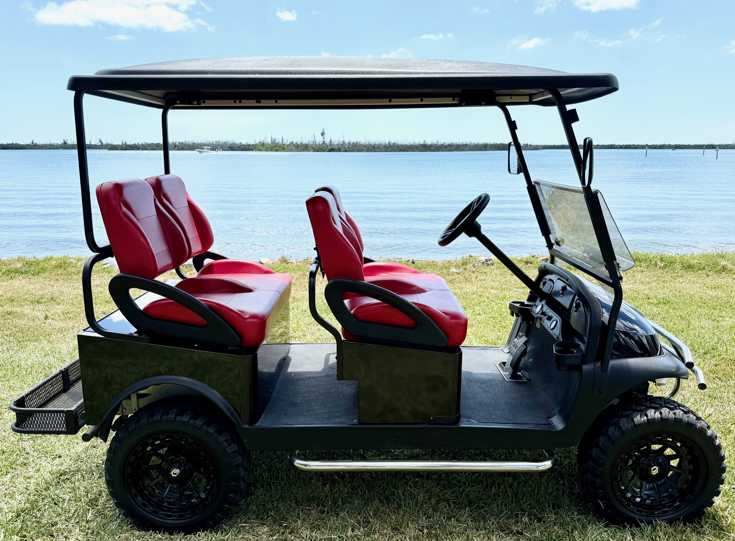 2025 Thoroughbred Custom Club Car Precedent 4 Forward Golf Cart
