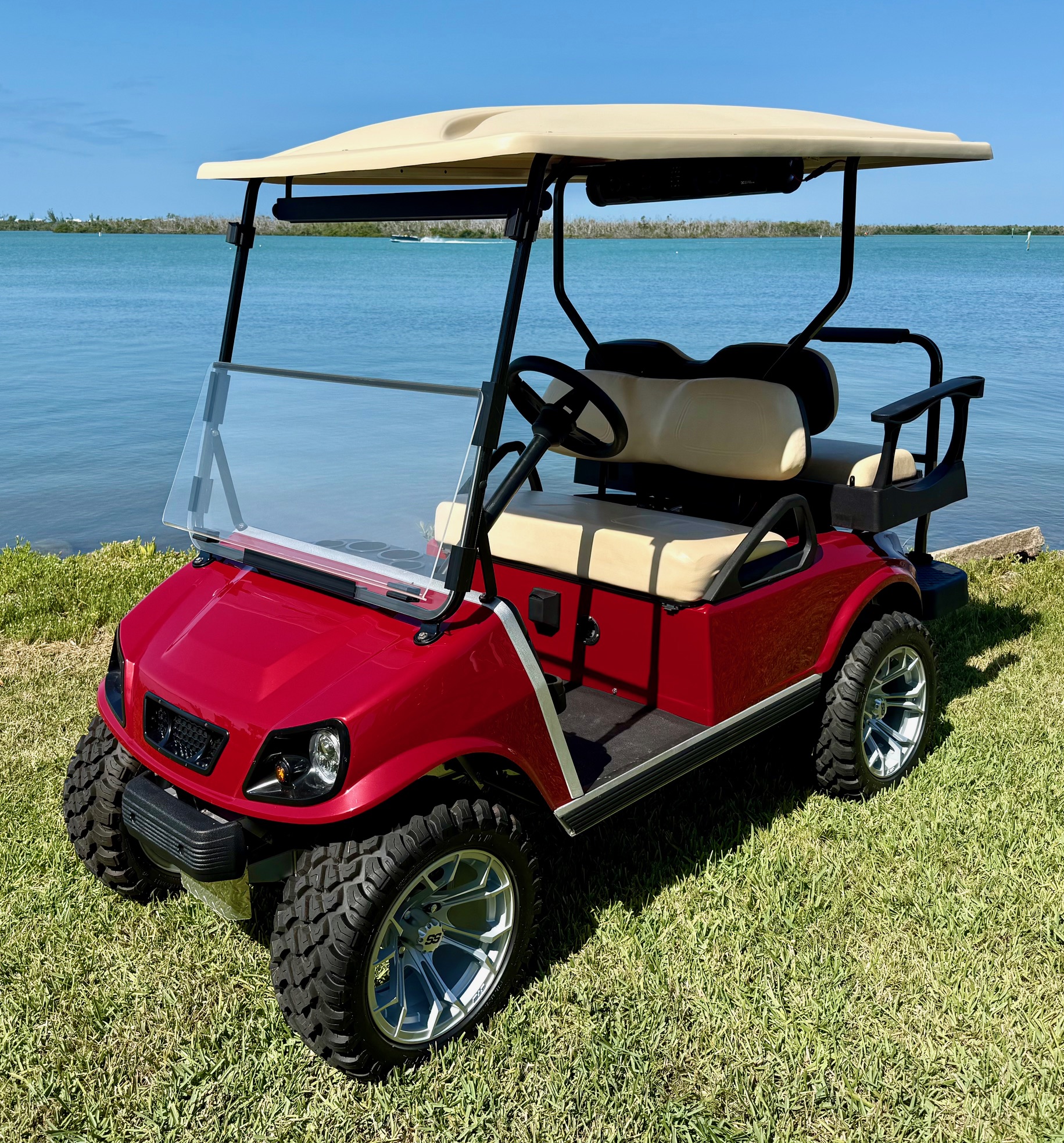 2026 Thoroughbred Custom Golf Cart