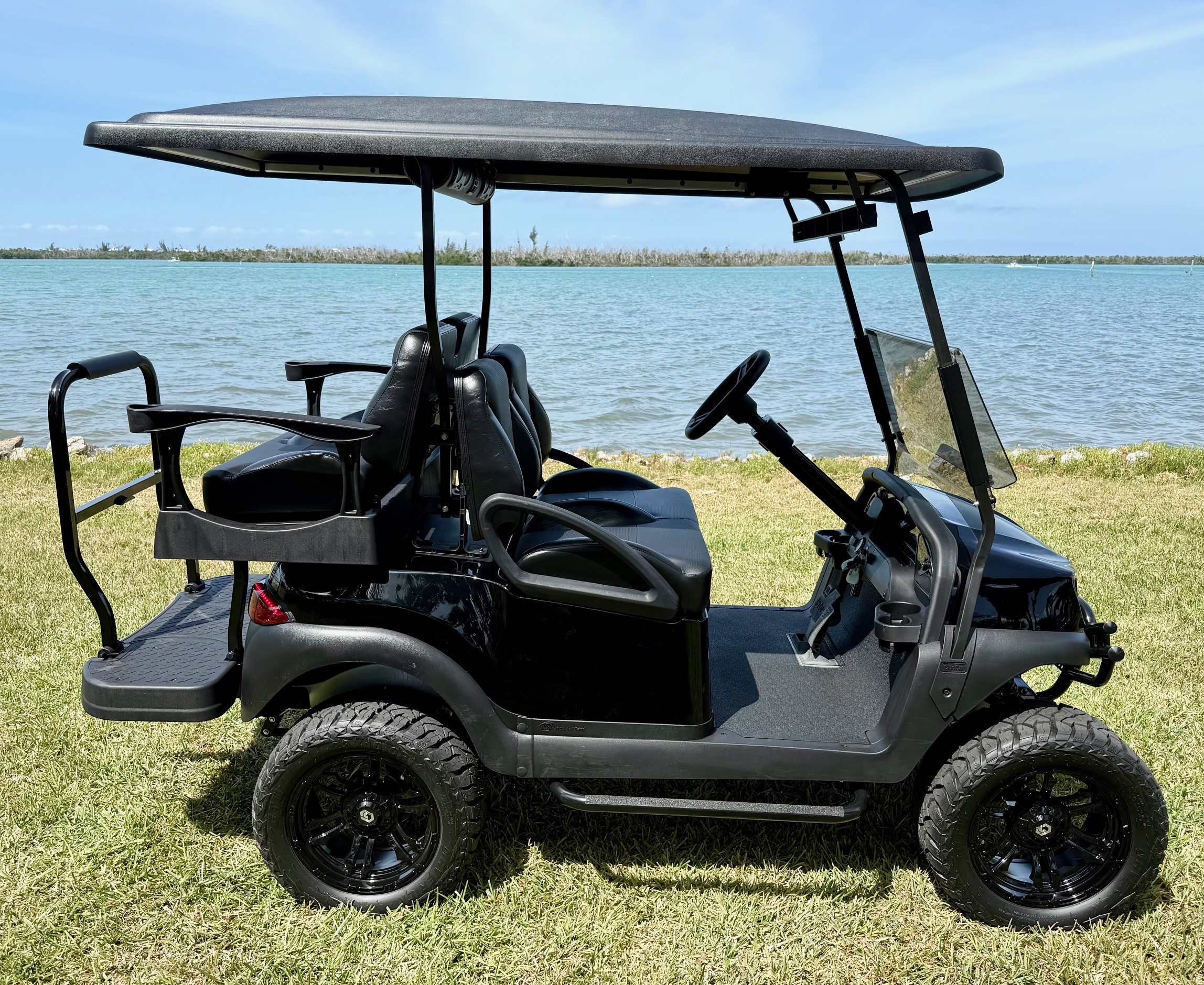 2026 Thoroughbred Custom Golf Cart