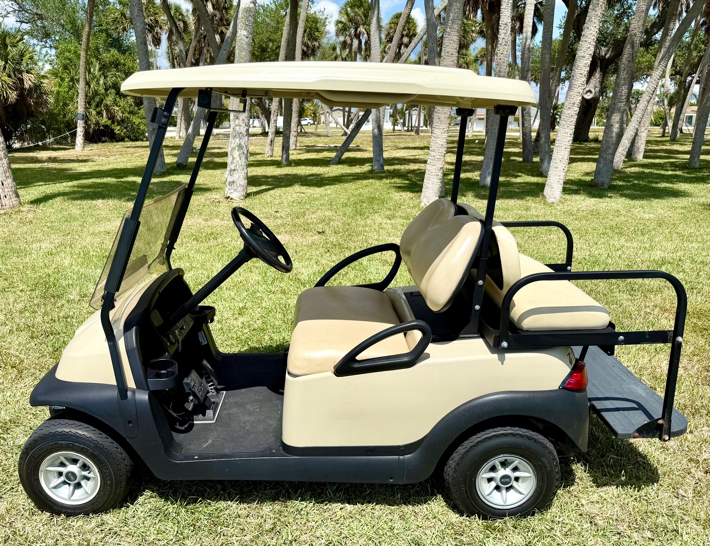 2012 Club Car Precedent