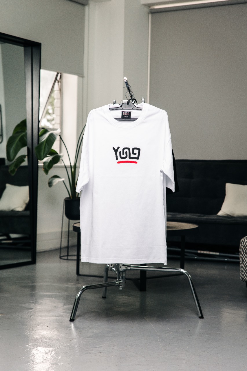 Y U N G Linked Up Edition 2 T-shirt 