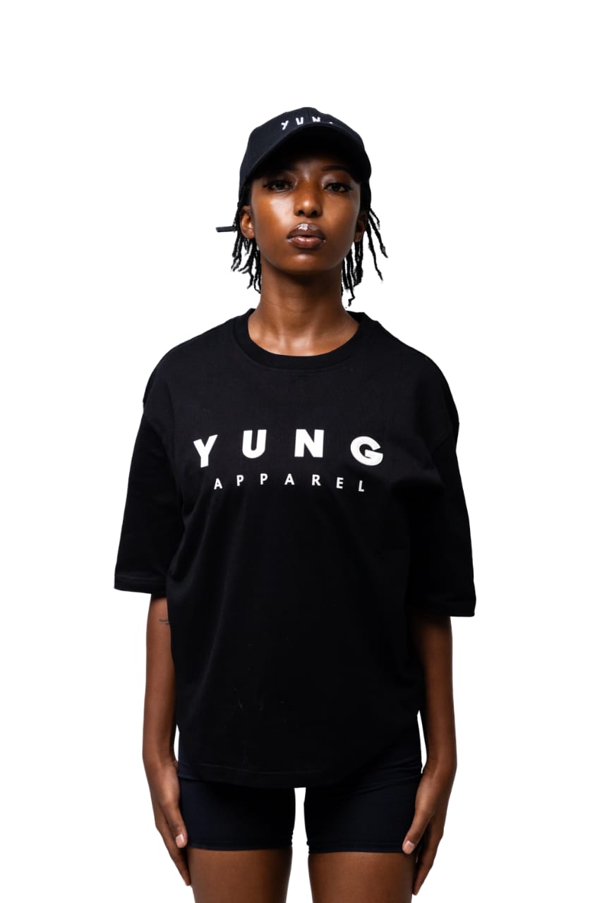 Y U N G Classic 3d logo T-shirt 