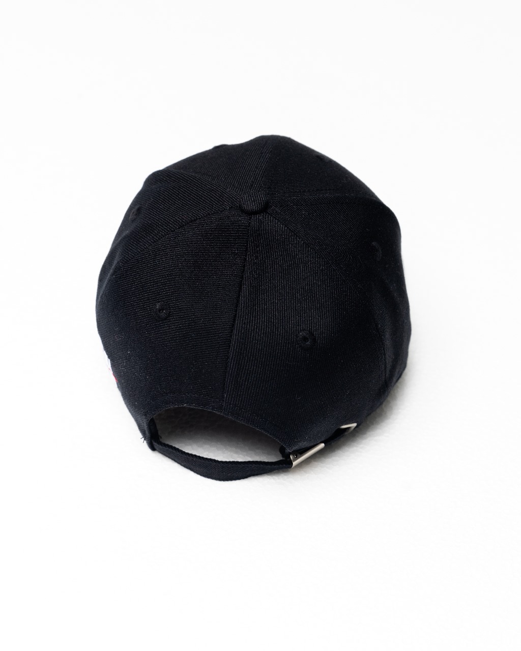 Y U N G GREEK Baseball Cap