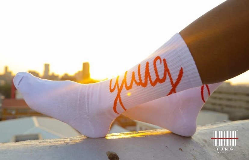 Y U N G Signature Socks