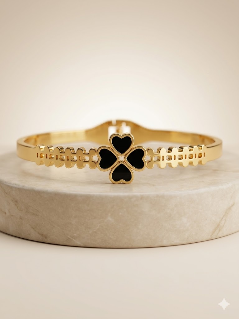 Gold Clover Bracelet